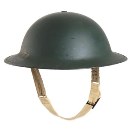 Britská helma WWII (repro), "talíř"